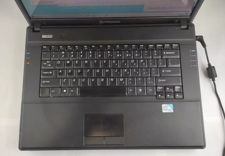 LAPTOP LENOVO 20004 3/256GB WIN 10 BEZ BATERII