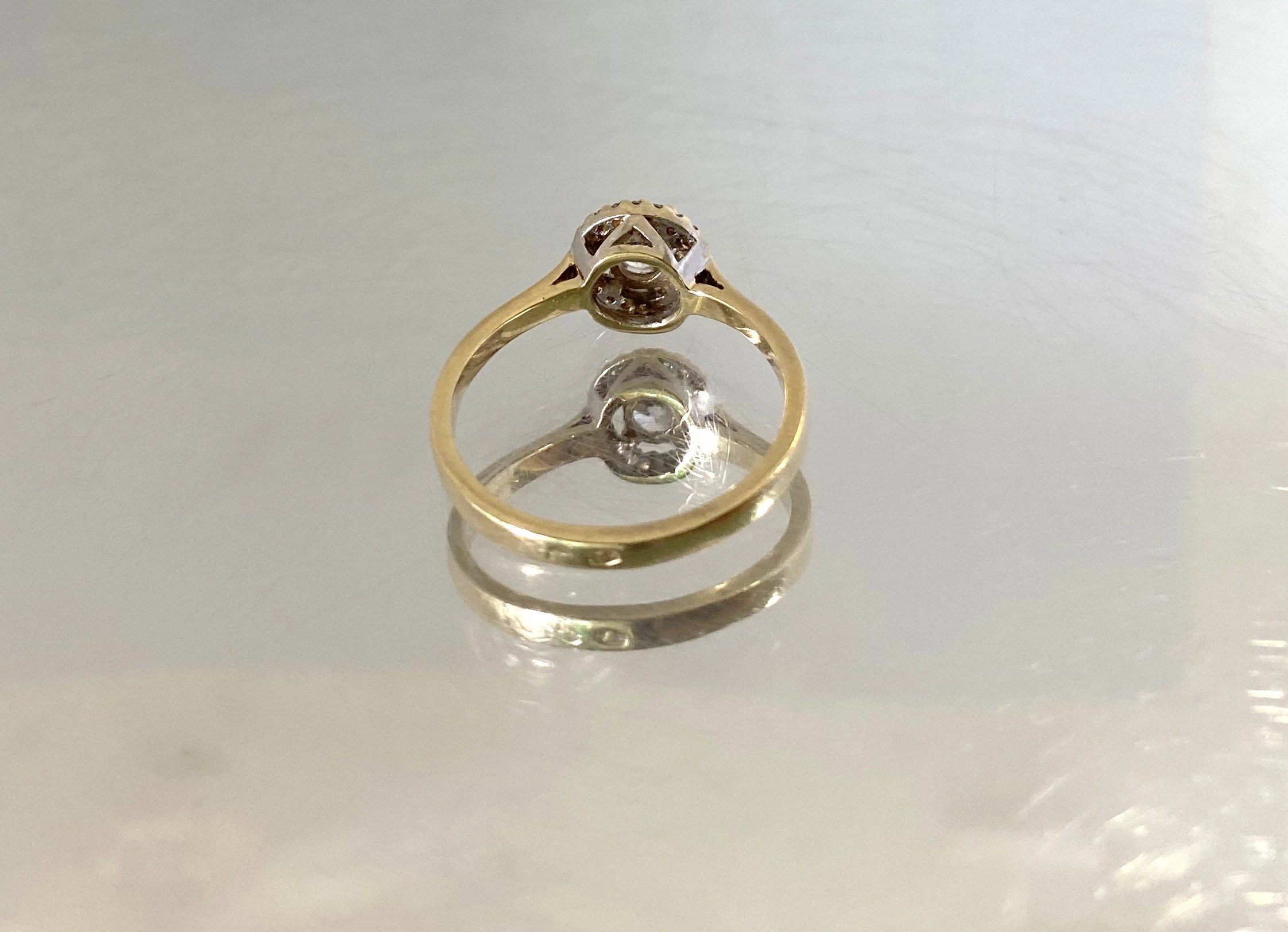 przesliczny-zloty-pierscionek-585-251g-r14-material-zloto