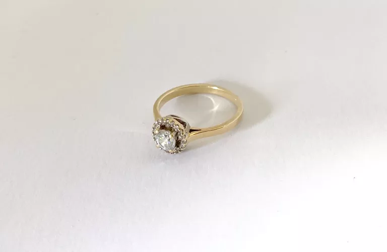 przesliczny-zloty-pierscionek-585-251g-r14-stan-uzywany