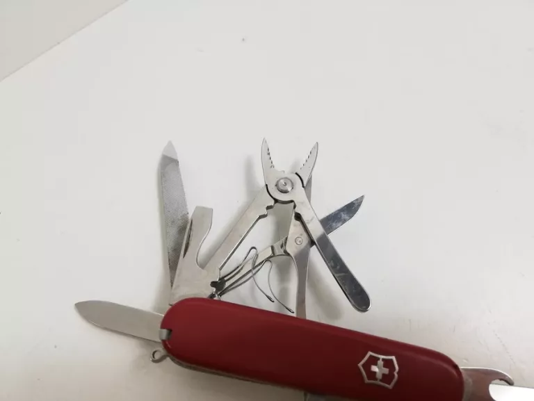 SCYZORYK MULTITOOL VICTORINOX