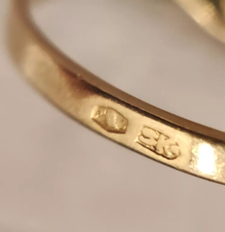 585 ZŁOTY PIERŚCIONEK 585 1,46G R 23 Z NIEBIESKIM