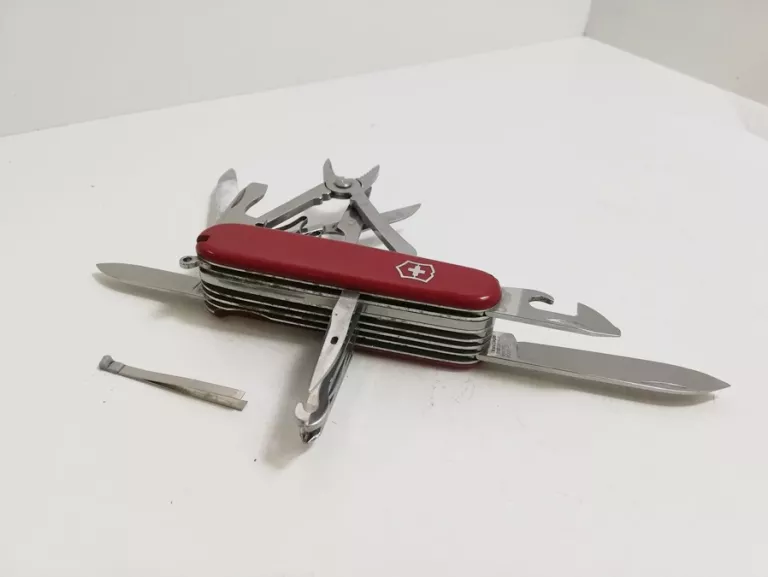 SCYZORYK MULTITOOL VICTORINOX