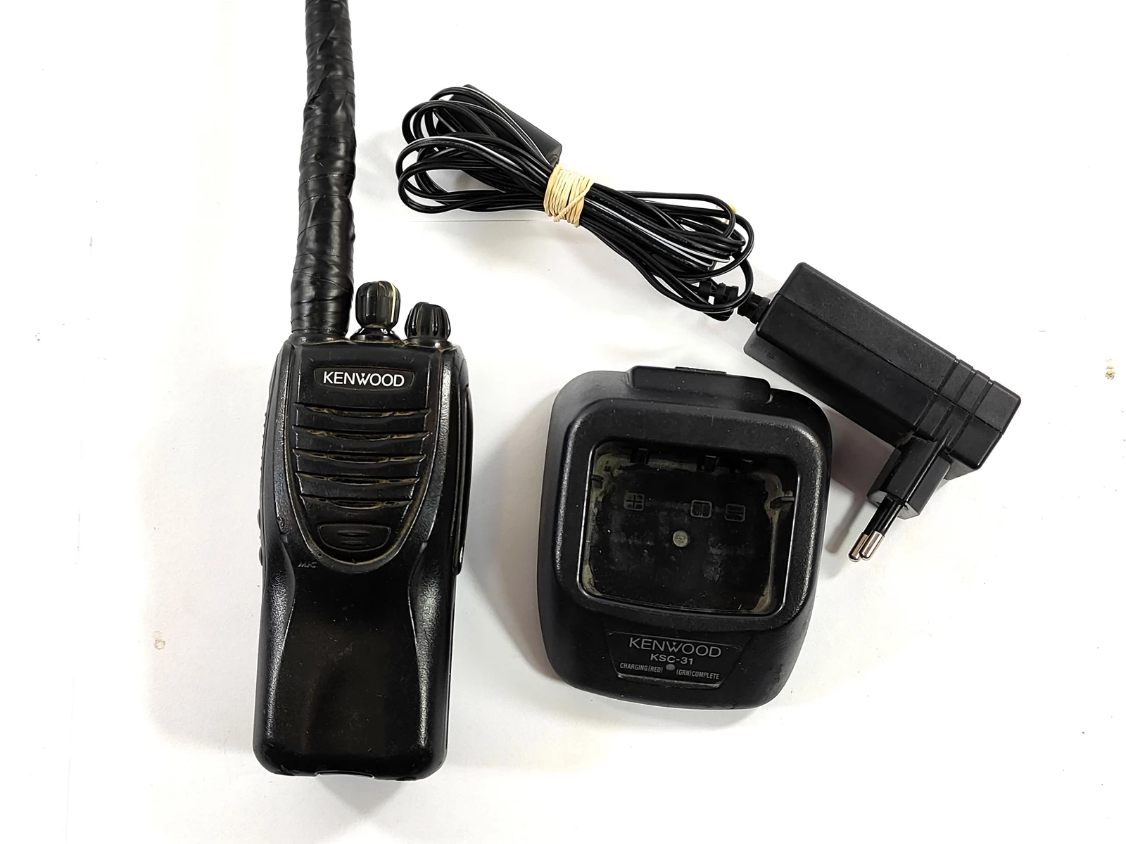 krotkofalowka-radio-kenwood-tk-2302-radiotelefon-armii-krajowej-22-sulechow-fitum