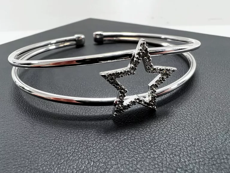 LS007 SREBRNA BRANSOLETKA OPEN BANGLE Z GWIAZDKĄ