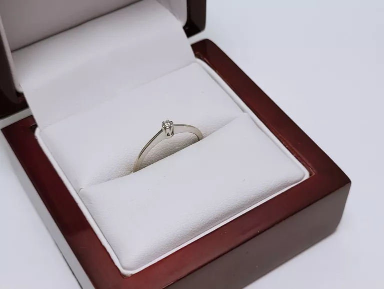 zloty-pierscionek-z-diamentem-102g-585-002ct-kamien-17088-8