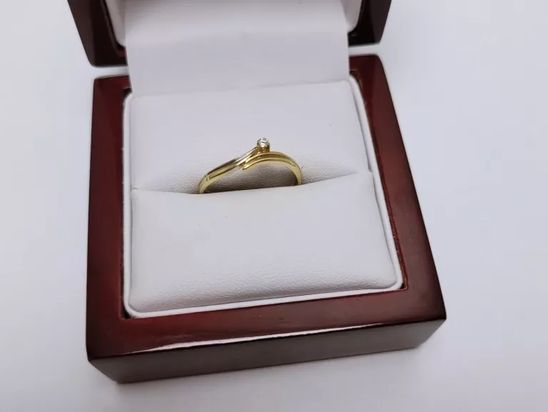 zloty-pierscionek-z-diamentem-146g-585-002ct-ean-gtin-5900025448069