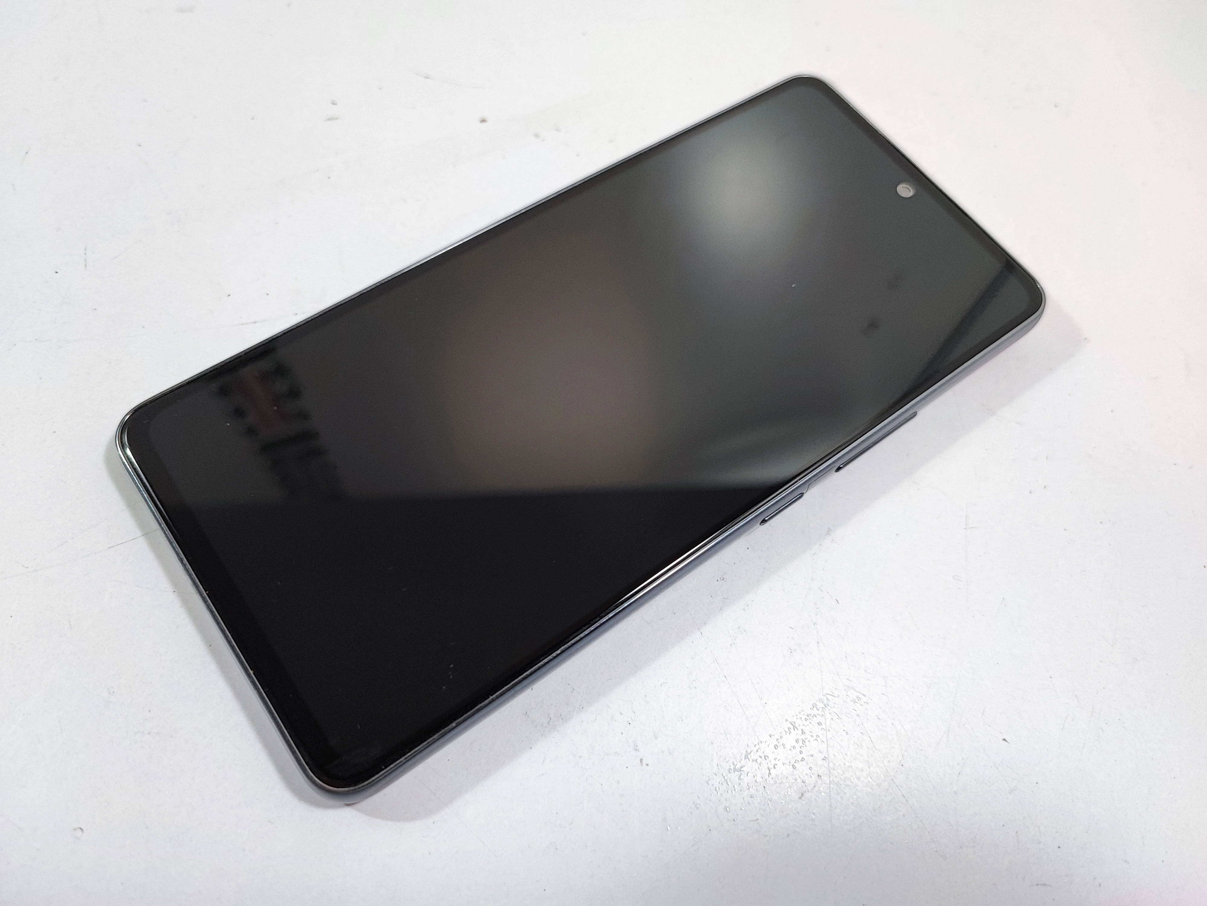 telefon-samsung-galaxy-a53-5g-at-opis-przekatna-ekranu-646