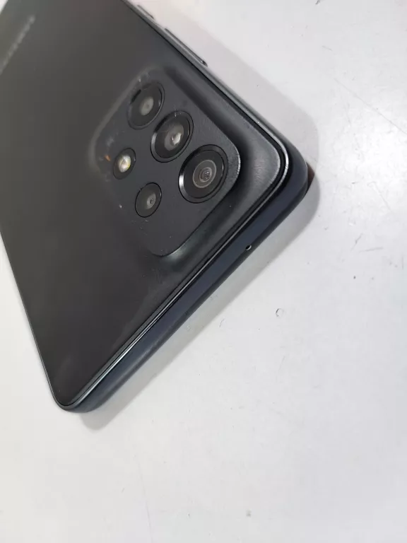 telefon-samsung-galaxy-a53-5g-at-opis-typ-smartfon