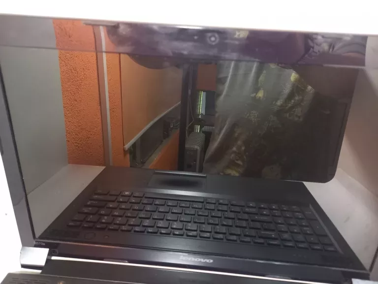 LAPTOP LENOVO B570E