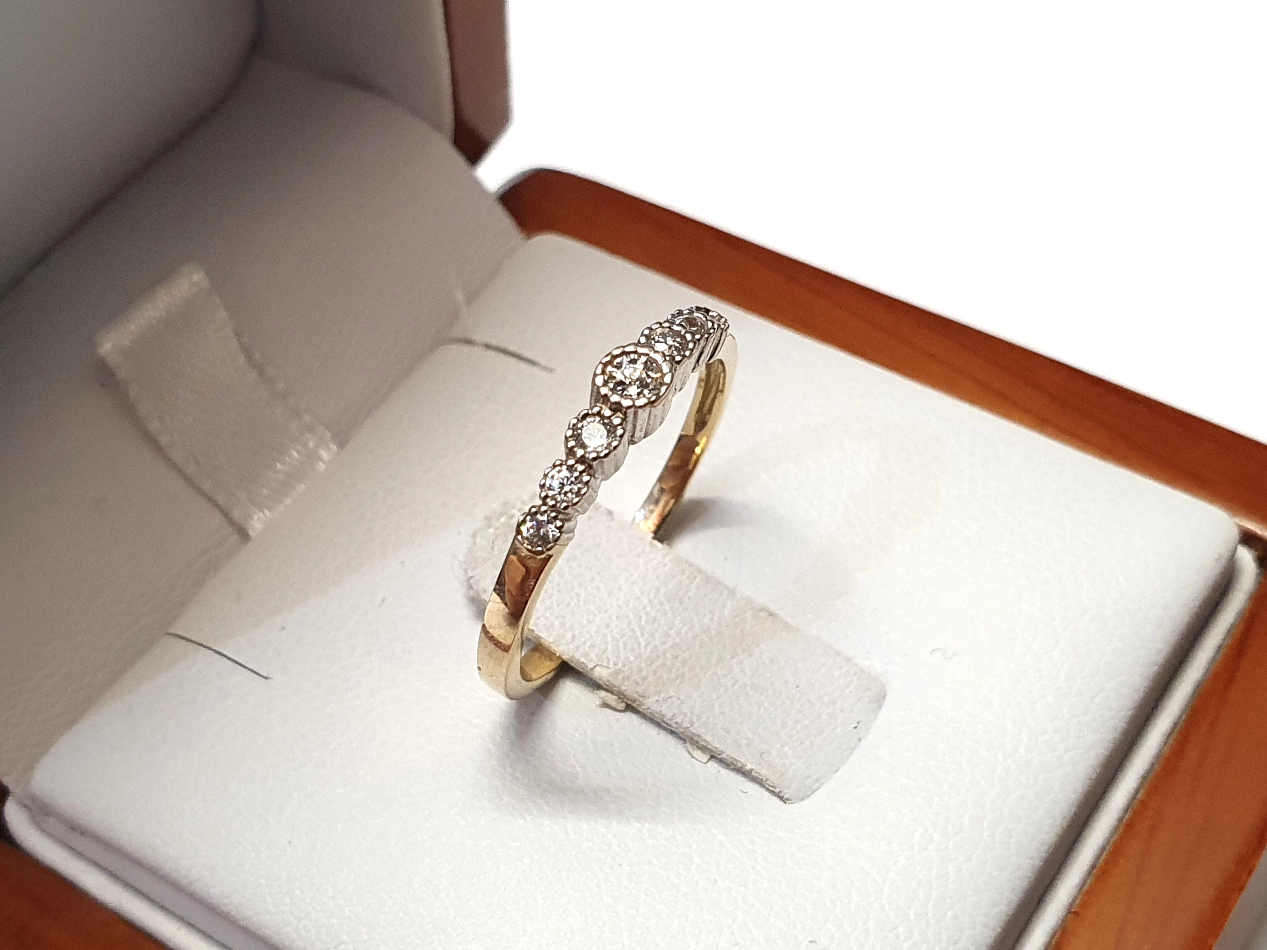 zloty-pierscionek-585p-158g-rodzaj-2205-16