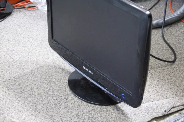 MONITOR/TV SAMSUNG 932MW