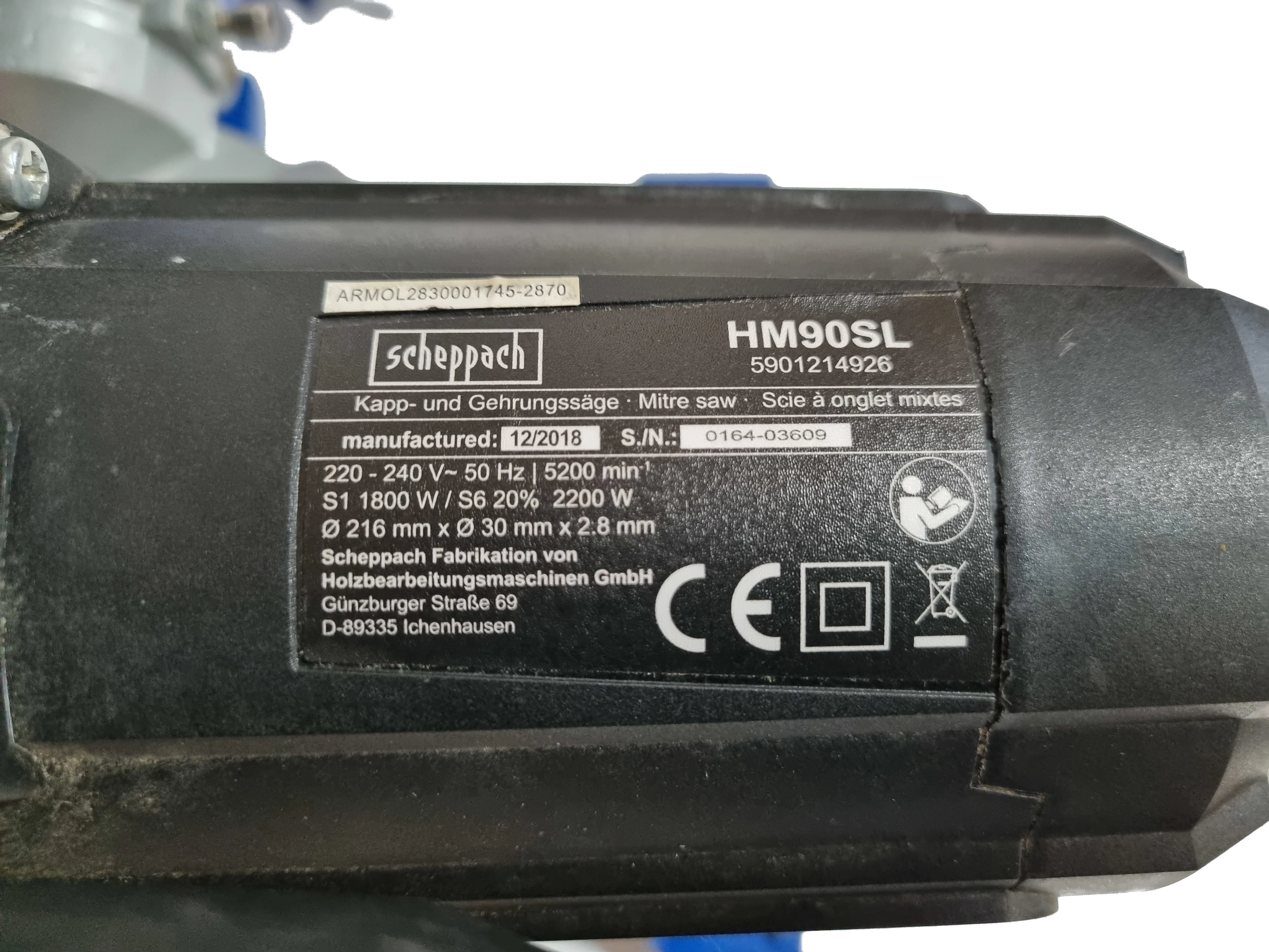 pila-ukosnica-scheppach-hm90sl-2200w-216mm-laser-cechy-dodatkowe-oswietlenie