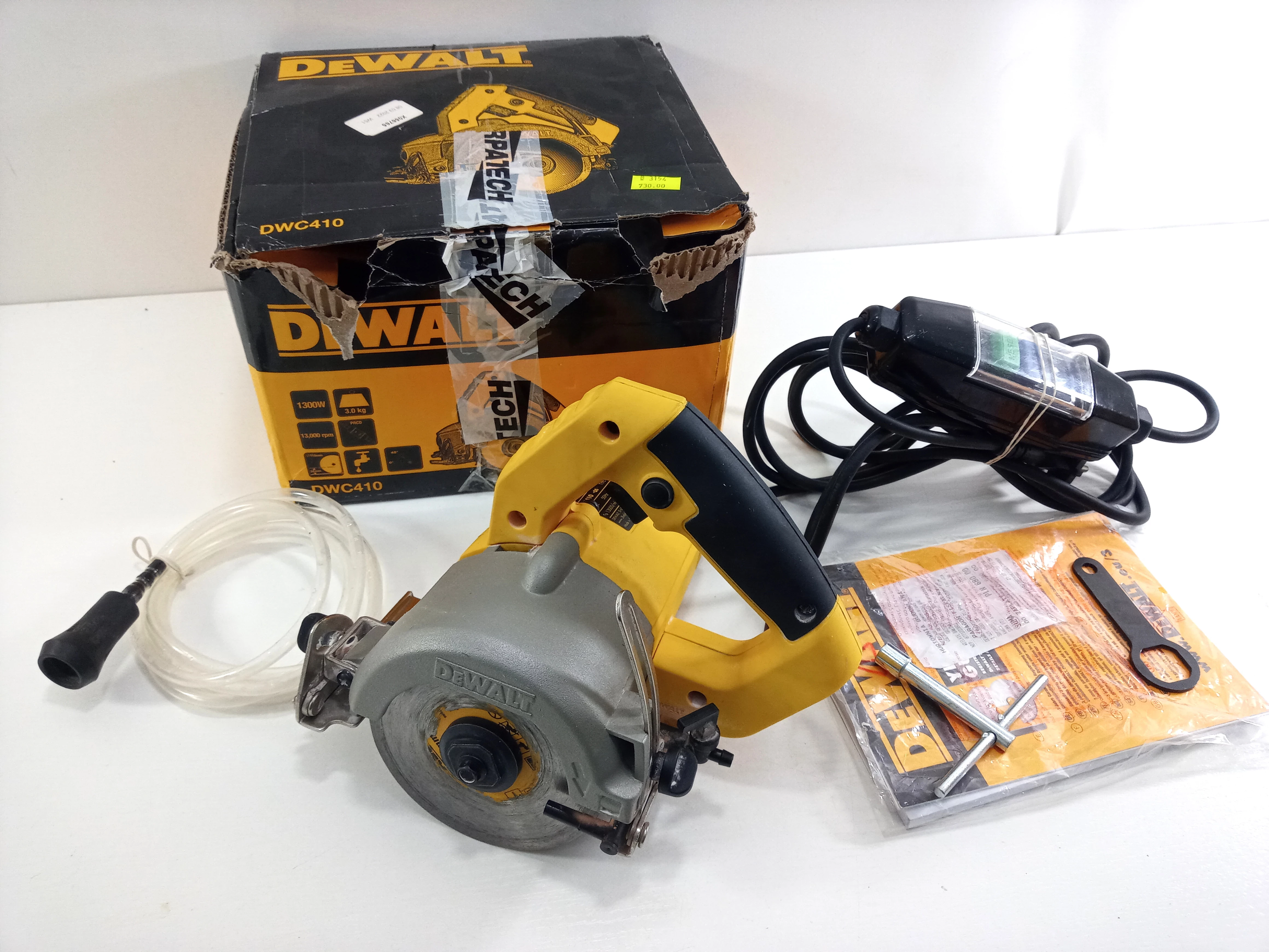 pila-tarczowa-dewalt-dwc410-qs-1300-w-20-mm-tysiaclecia-2a-nowe-miasto-lubawskie