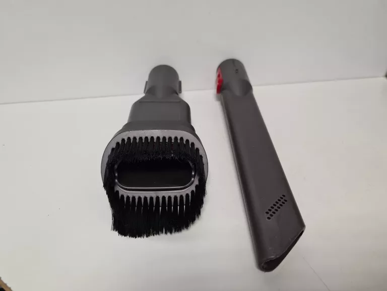ODKURZACZ RĘCZNY DYSON V7 TRIGGER ŁADOWARKA