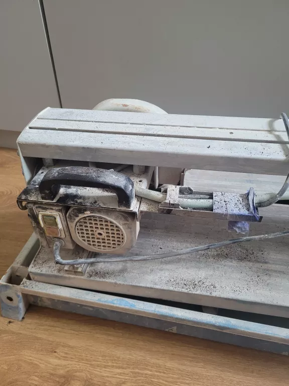 przecinarka-do-plytek-dedra-ded7827-rodzaj-przecinarka-stolikowa