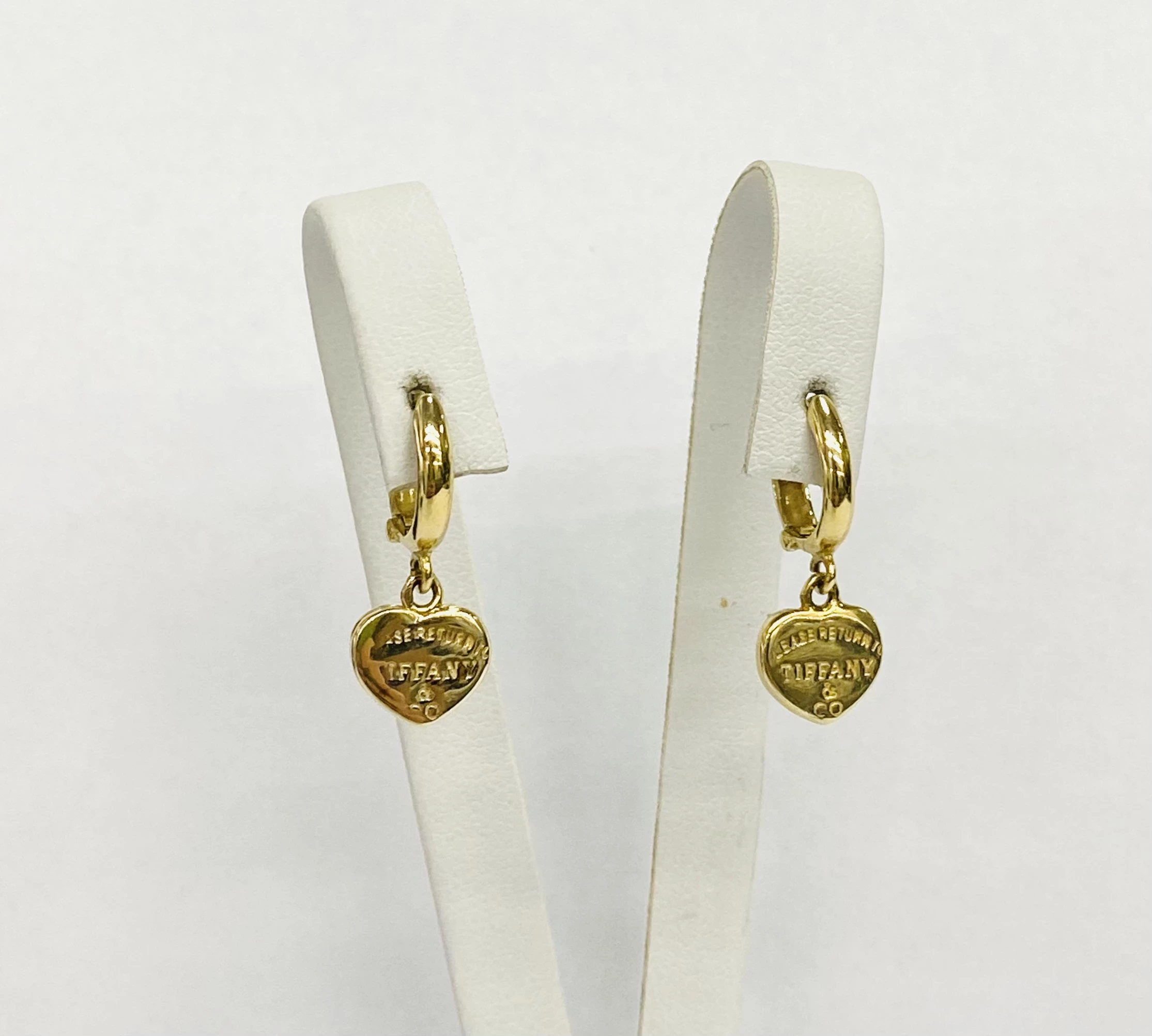 zlote-kolczyki-serduszka-tiffanyco-585-303g-rodzaj-bigla-angielski