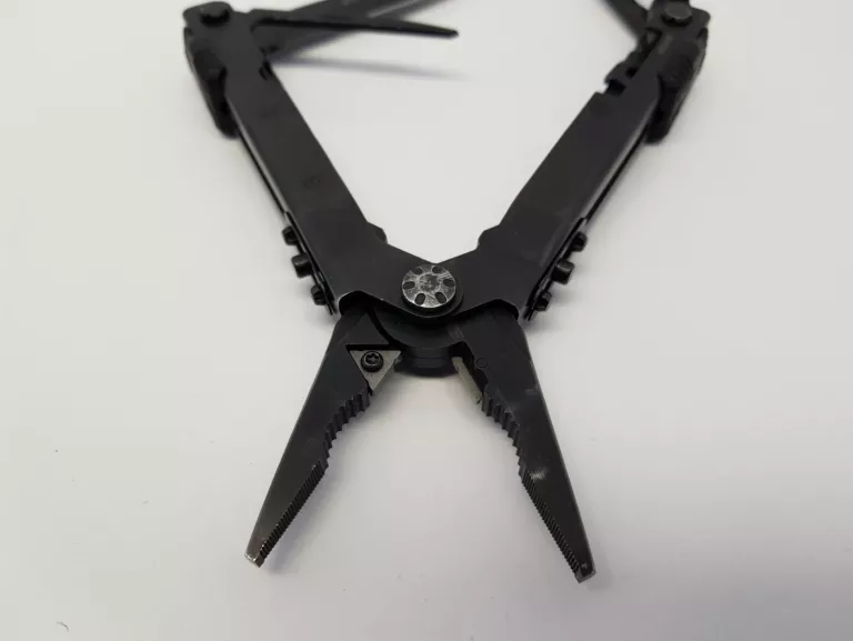 MULTITOOL GERBER GEAR MULTI-PLIER MP600 BLUNTNOSE
