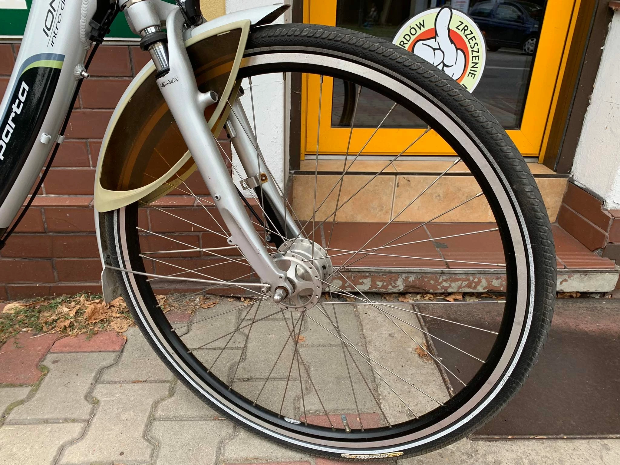 rower-elektryczny-sparta-ion-intro-dix-material-ramy-aluminium