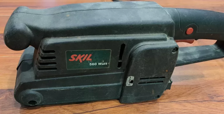 szlifierka-tasmowa-skil-560-watt-koscielna-27a-gryfino