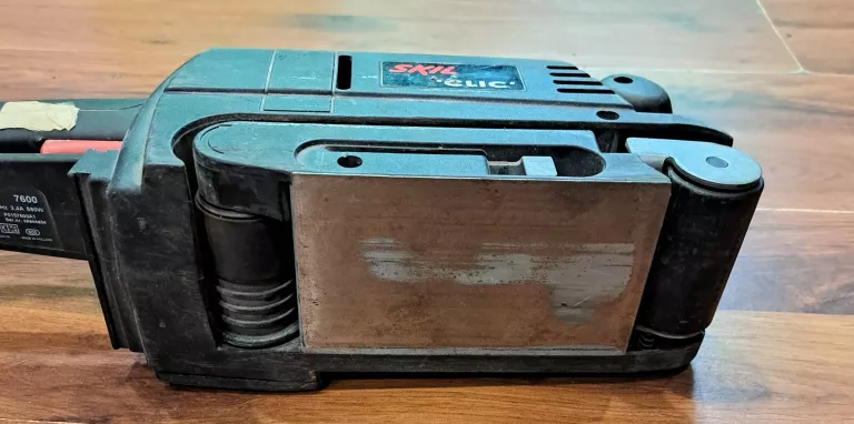 szlifierka-tasmowa-skil-560-watt-rodzaj-zasilania-sieciowa