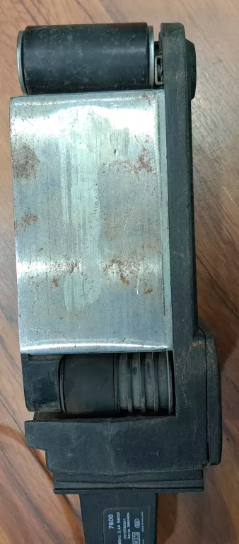 szlifierka-tasmowa-skil-560-watt-stan-uzywany