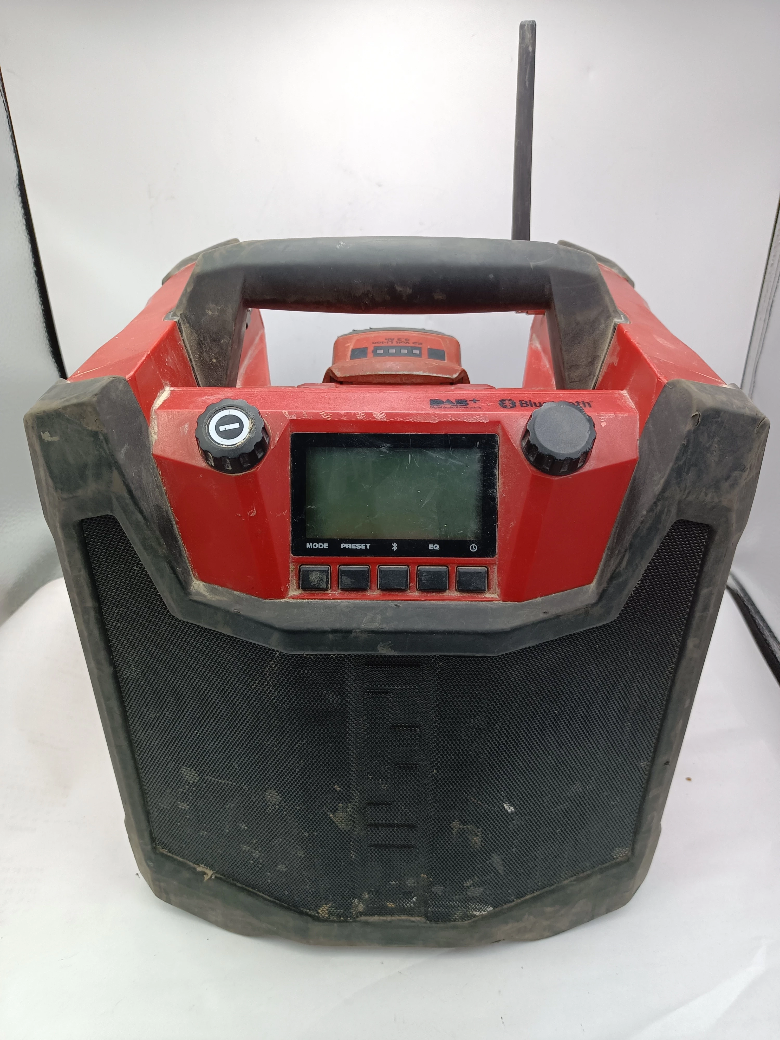 radio-budowlane-hilti-rc-436-dab-z-akumulatorem-krolowej-jadwigi-20d-dabrowa-gornicza