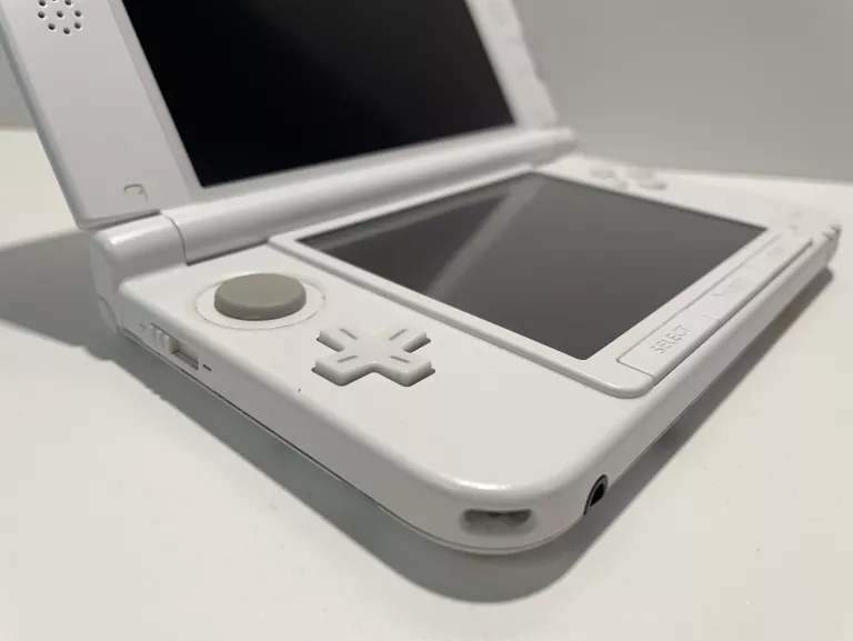 KONSOLA NINTENDO 3DS XL + 8 GIER POKEMONY MARIO