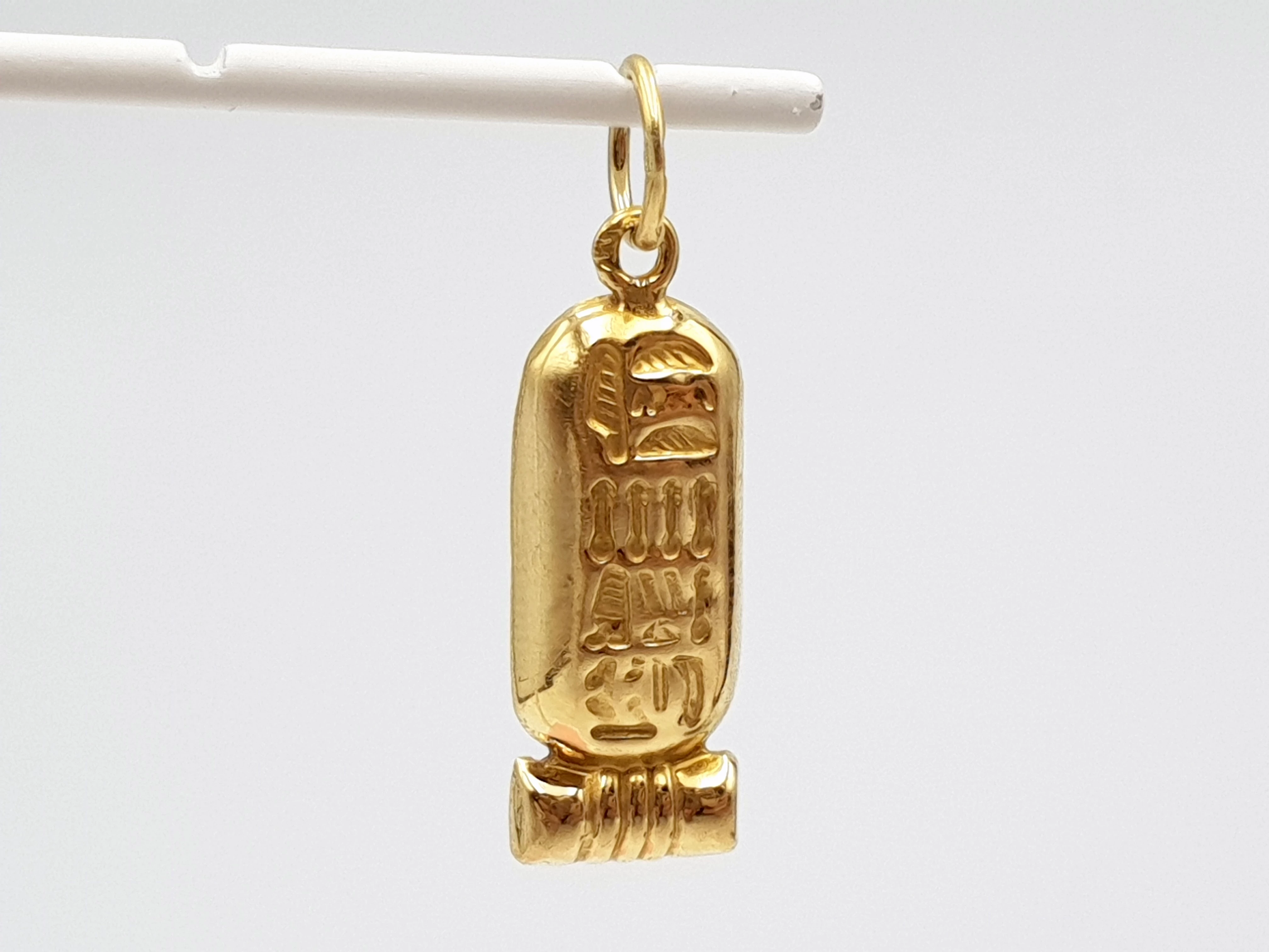 zlota-zawieszka-kartusz-egipski-750-190g-marka-inna-marka