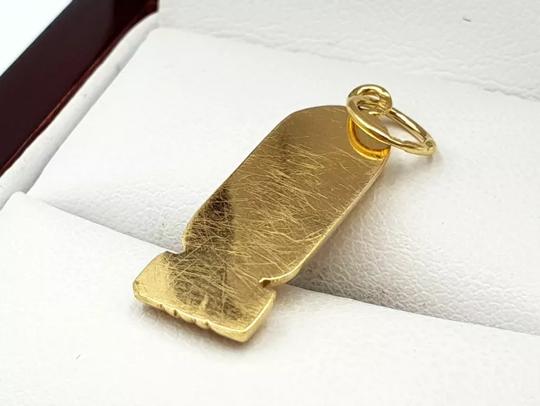 zlota-zawieszka-kartusz-egipski-750-190g-stan-uzywany