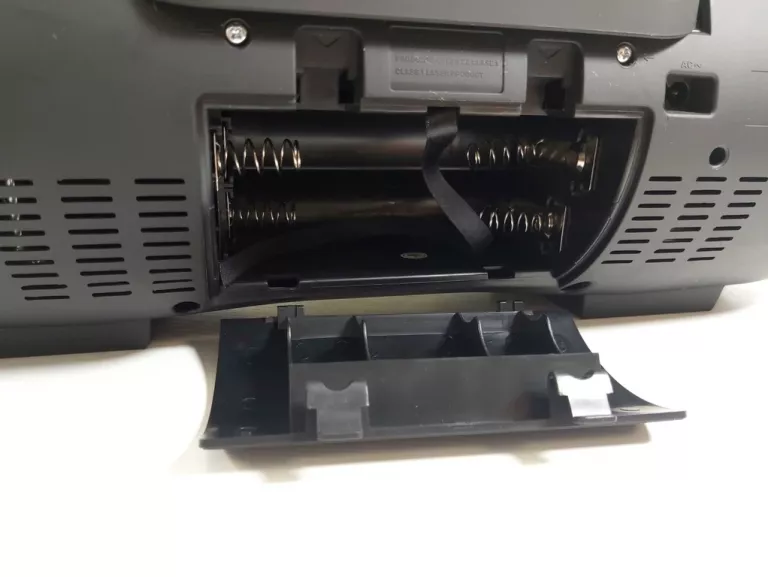 RADIOODTWARZACZ GOGEN CDM425SUBT BOOMBOX CZARNY