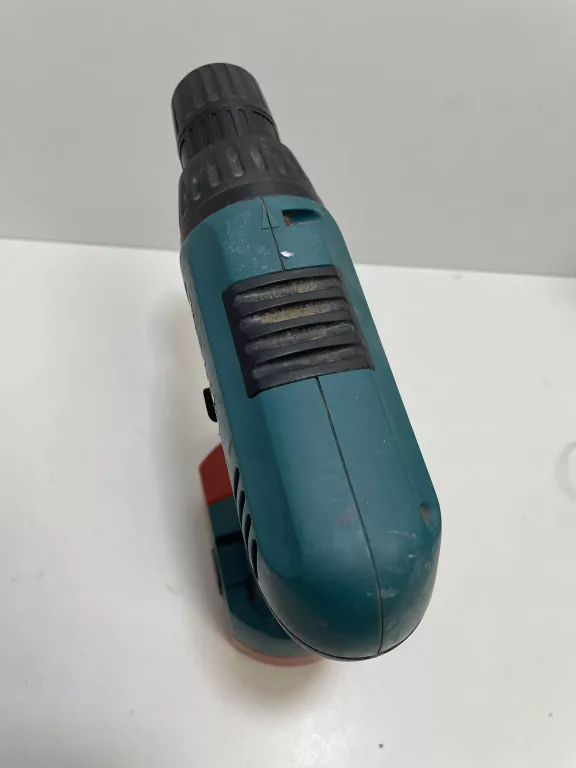 wkretarka-akumulatorowa-18v-champion-cp-1501-rodzaj-silnika-silnik-szczotkowy