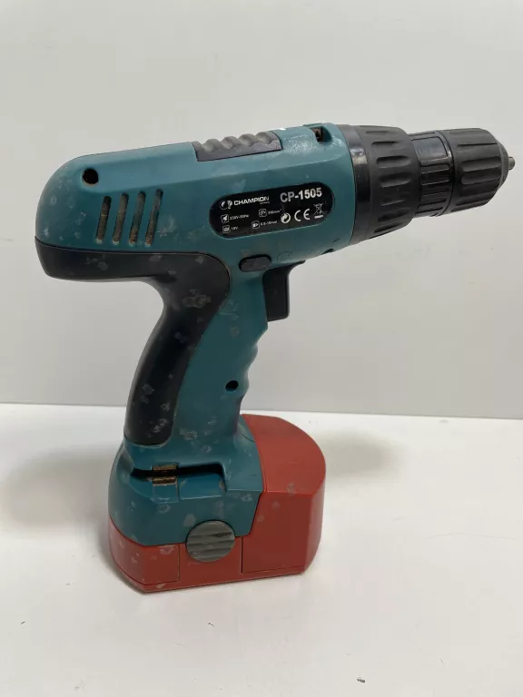 wkretarka-akumulatorowa-18v-champion-cp-1501-zasilanie-akumulatorowe
