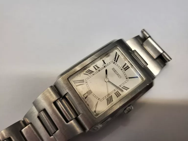 zegarek-seiko-7n32-5a10-typ-nareczny