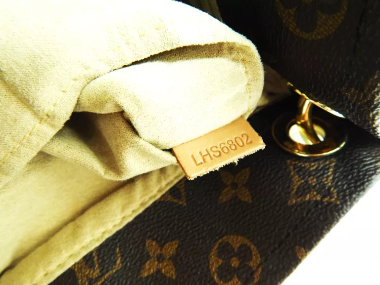 TOREBKA DAMSKA VUITTON ARTSY