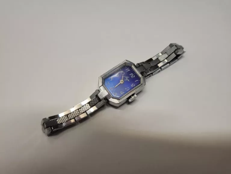 zegarek-805-stan-uzywany