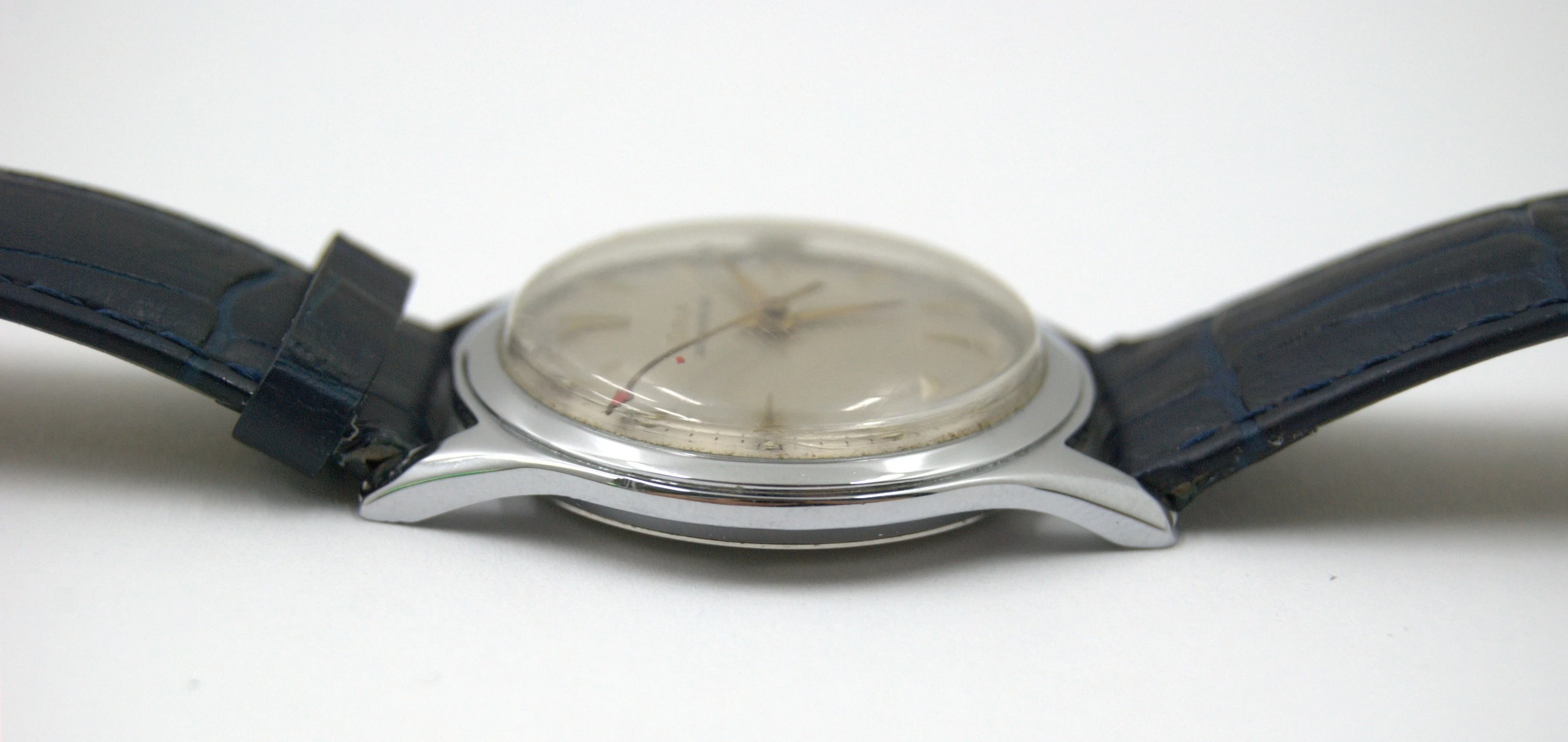 zegarek-doxa-antimagnetique-3-maja-3-swidnik