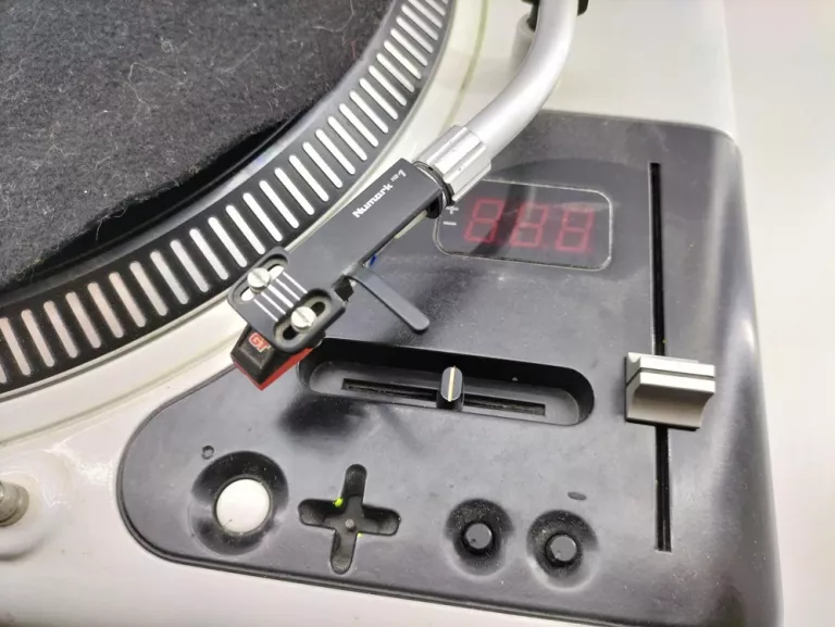 gramofon-vestax-pdx-2300-mk2-model-ds-pc-pdxturntable