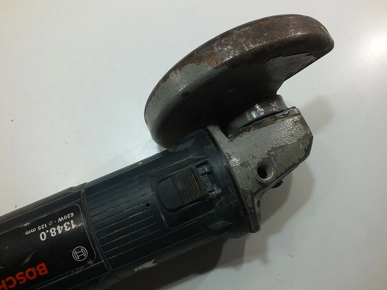 szlifierka-bosch-gws-9-125-uszkodzona-marka-bosch