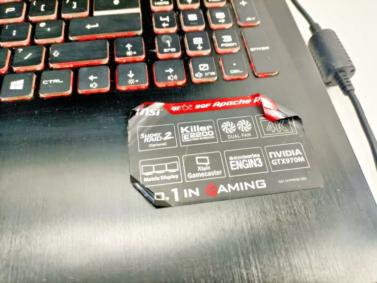 MSI GE62 APACHE I7-6700HQ/8GB/1000 GTX960M FHD