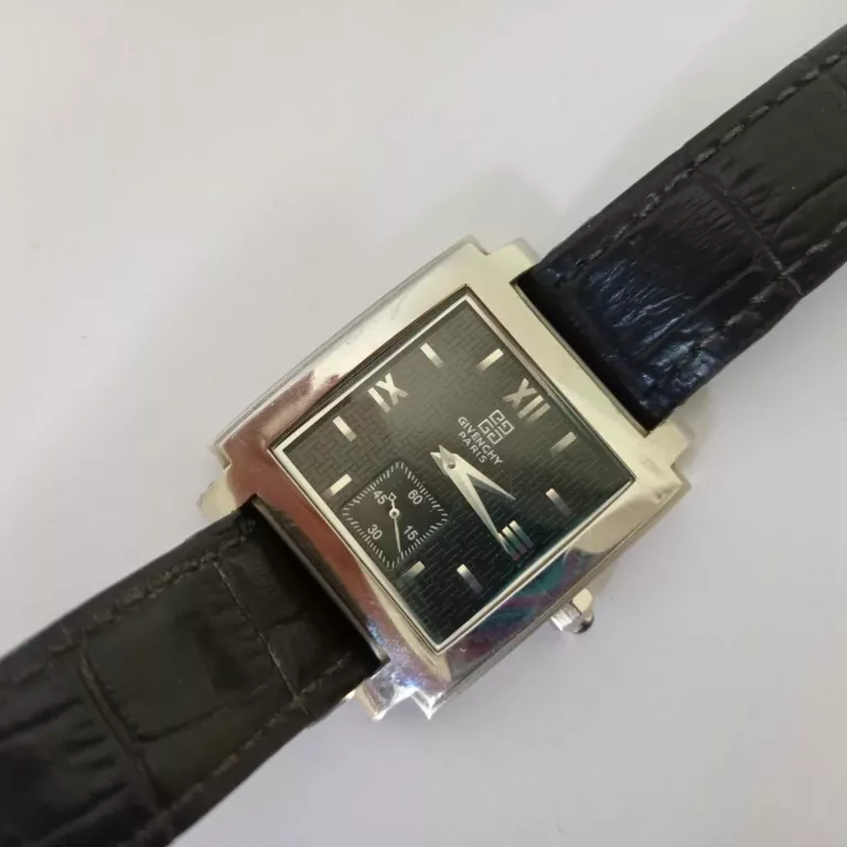 ZEGAREK GIVENCHY CHRONOMETER OPIS