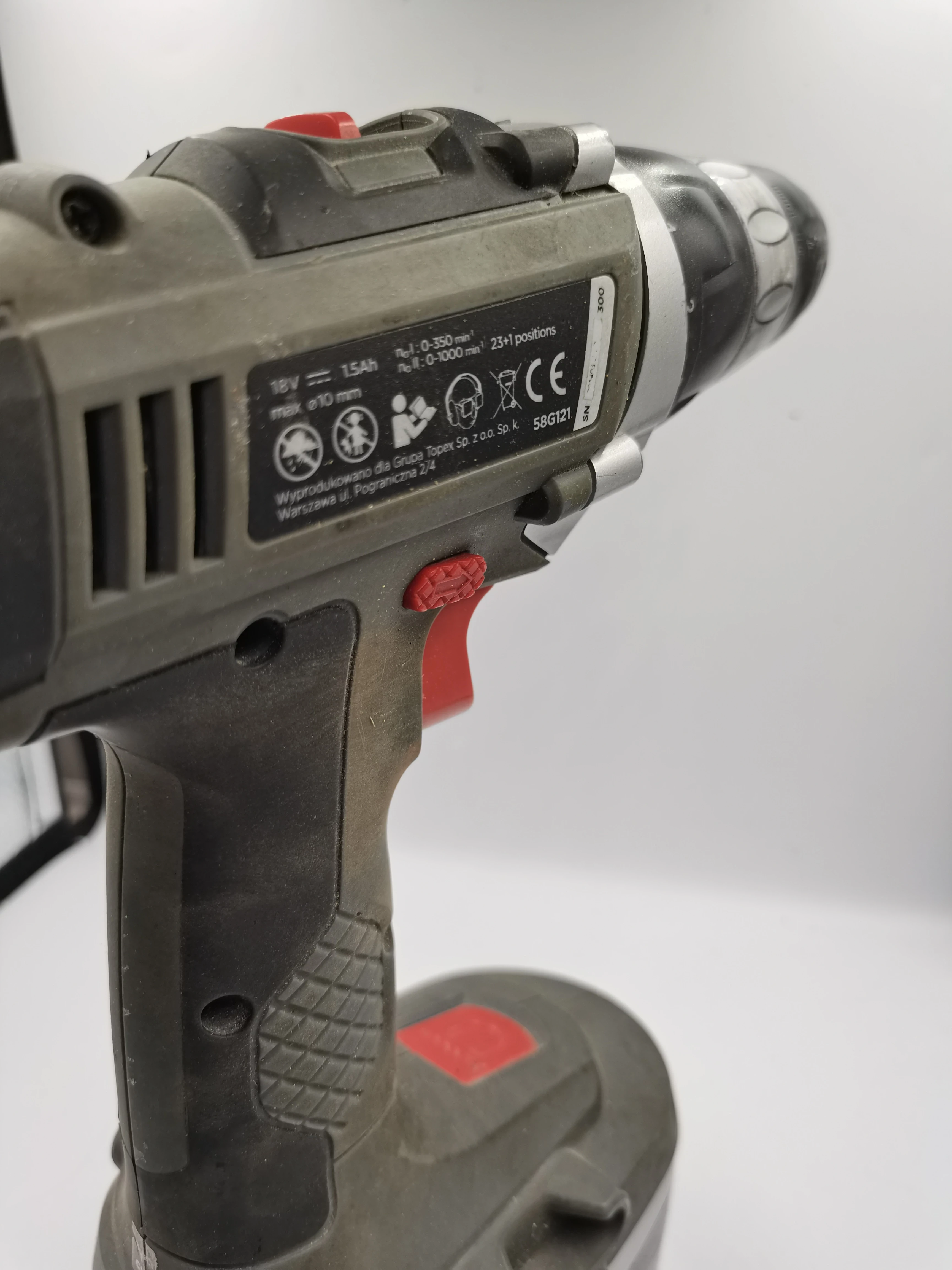 wkretarka-graphite-58g121-at-okazja-zasilanie-akumulatorowe