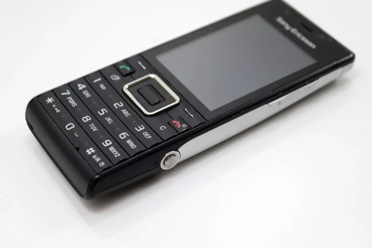 TELEFON SONY ERICSSON J10I2