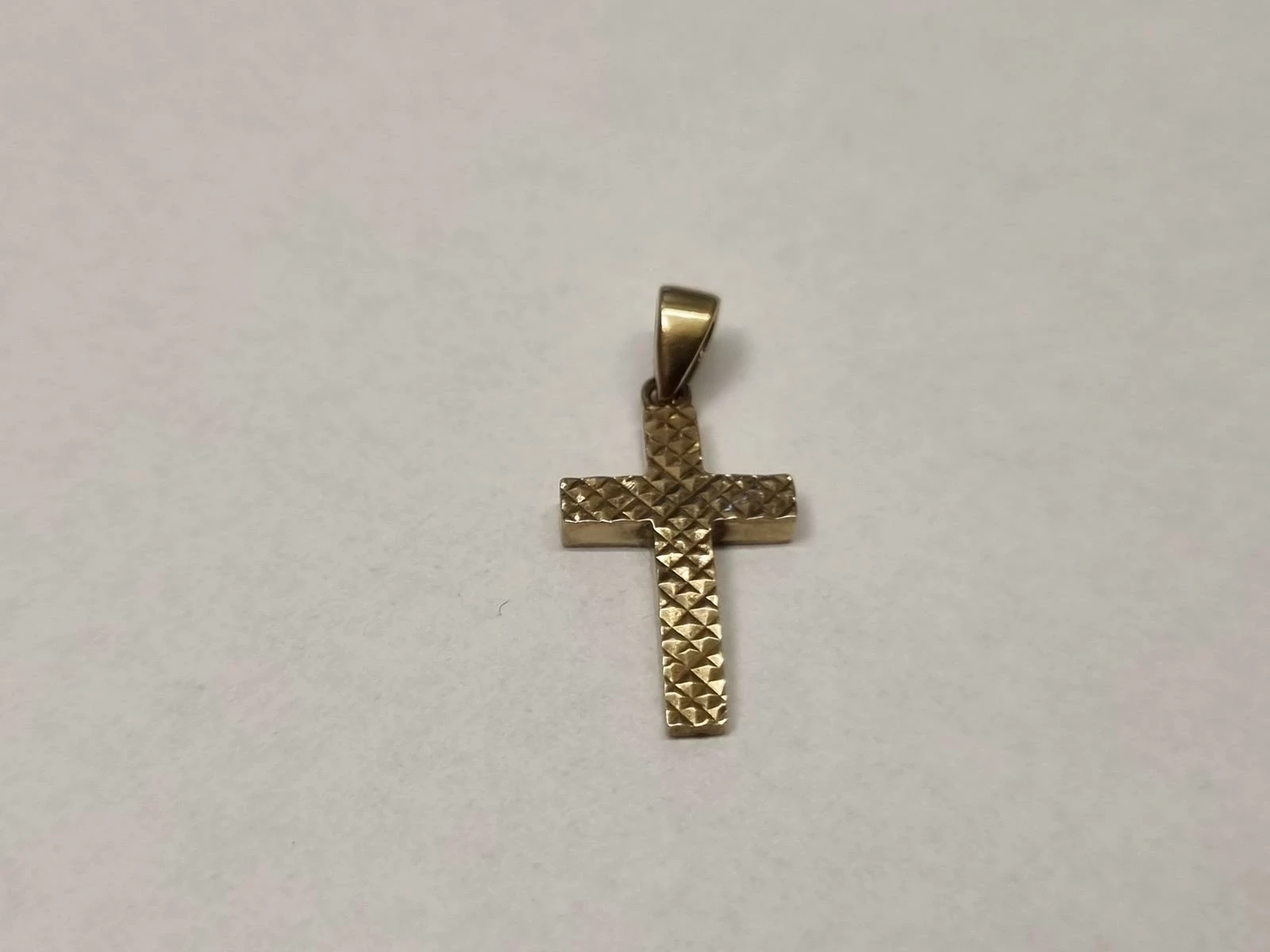 wyrob-jubilerski-uzywany-krzyzyk-pr333-076g-material-zloto