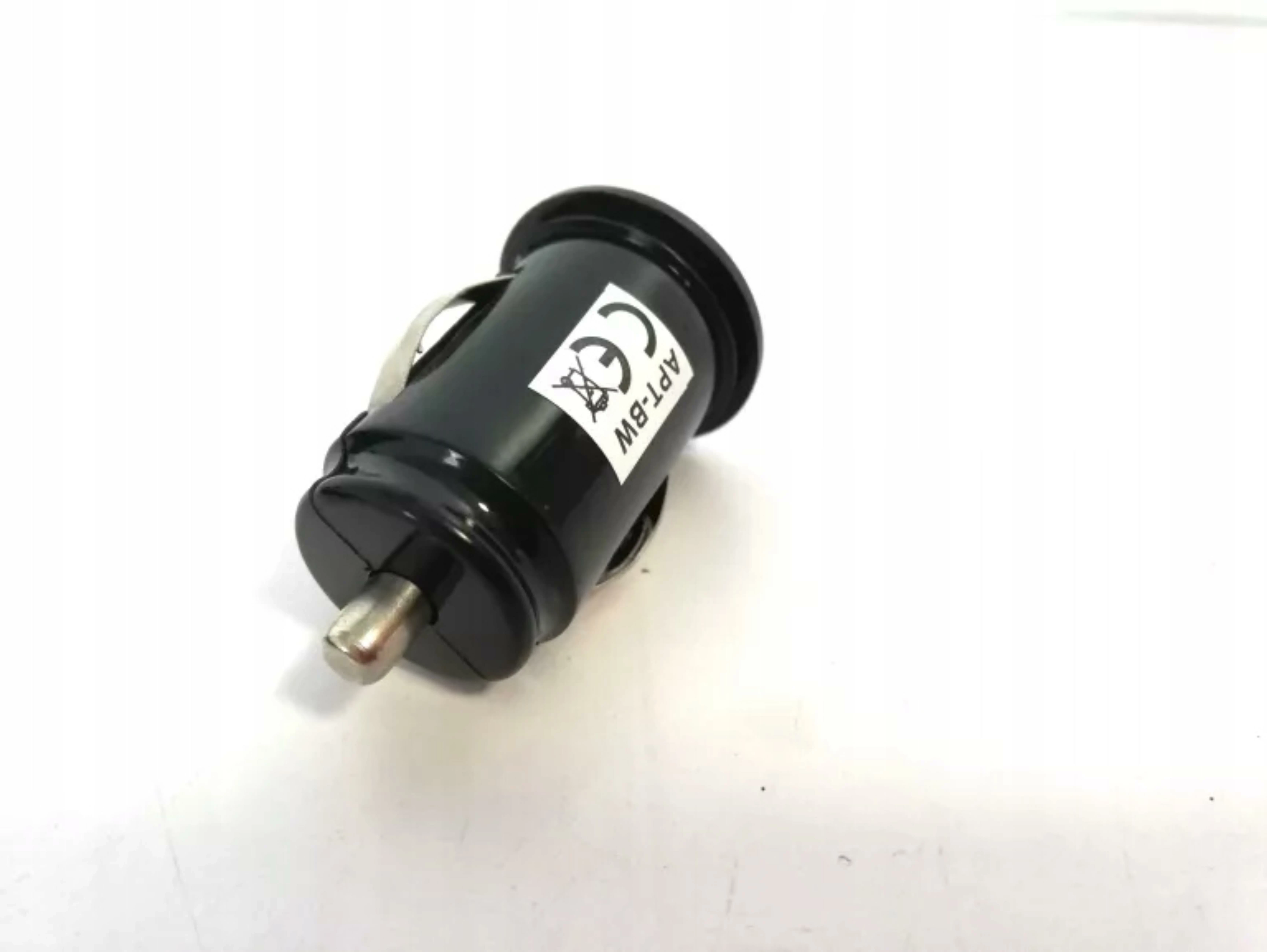 21-ladowarka-samochodowa-usb-loombard-5v-1000ma-ean-gtin-3303170070093