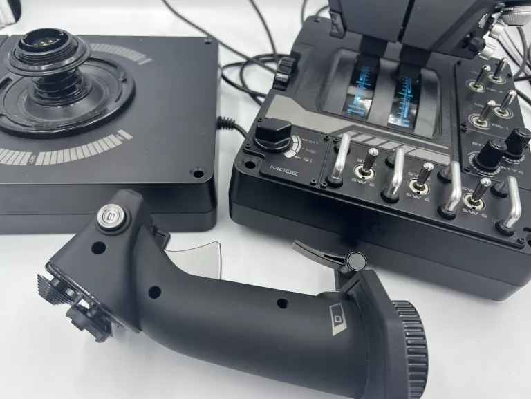 JOYSTICK LOGITECH GAMING PRO FLIGHT X56 HOTAS