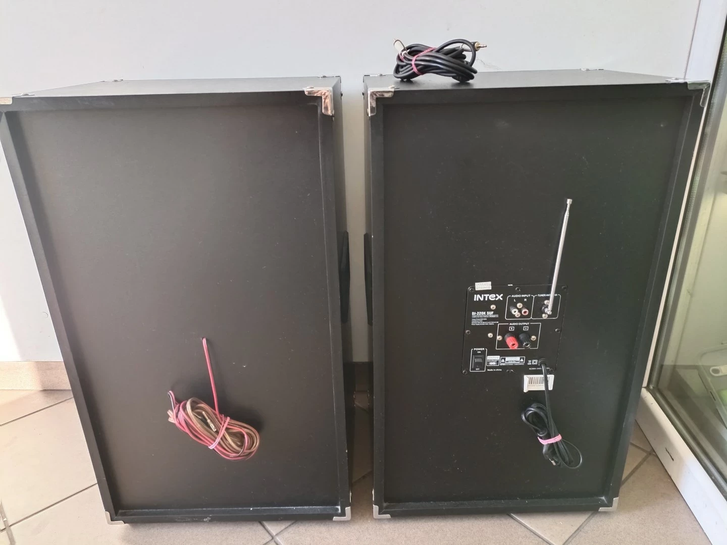 zestaw-intex-dj220k-dwie-kolumny-stan-11323-2