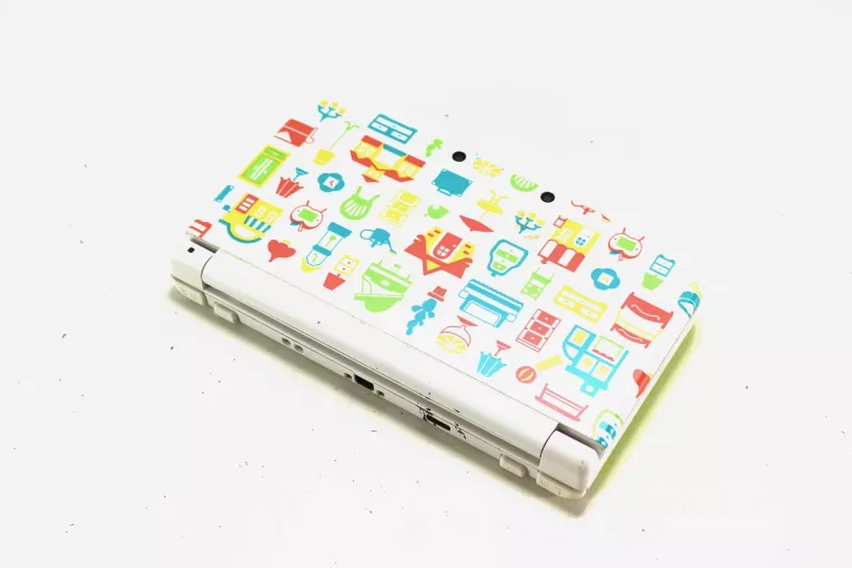 konsola-nintendo-3ds-xl-zasilacz-red-001-product-id-6d04997c-a638-432a-a47d-a7e03c4d7f12
