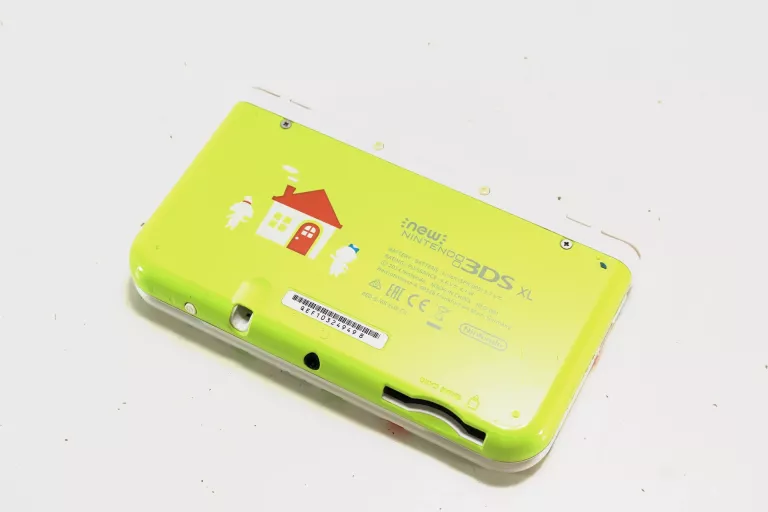 konsola-nintendo-3ds-xl-zasilacz-red-001-producent-nintendo