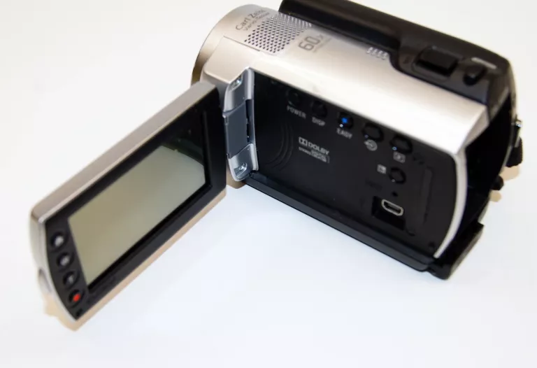 KAMERA CYFROWA SONY DCR-SR38E