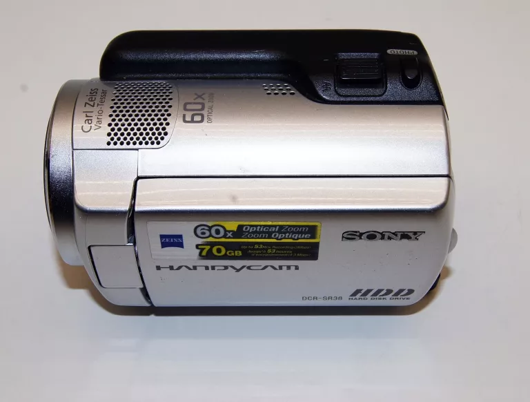 KAMERA CYFROWA SONY DCR-SR38E
